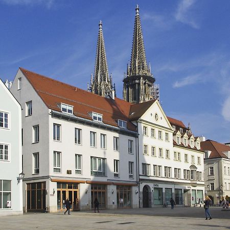 Regensburg-Apart Luaran gambar